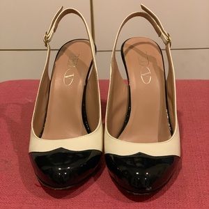 RED Valentino Black and White heels Size 6 (36)